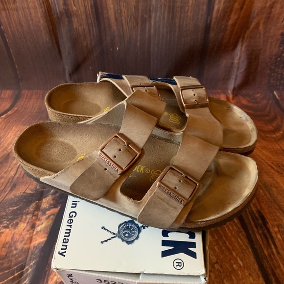 Birkenstock Sandals Tan Leather - Picture 2 of 4